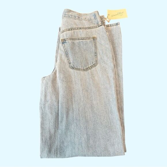 Universal Thread light washed denim wide leg jean. Size  25/L. NET - Picture 5 of 11